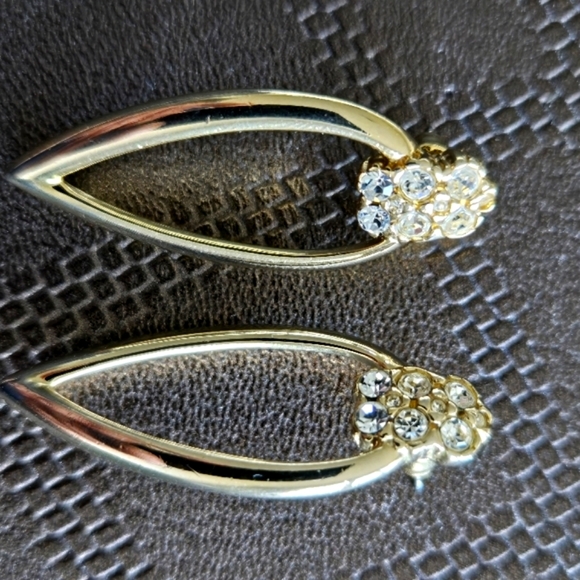 Vintage 80s Princess Jewerly Elegant Gold Teardrop Earrings with Crystal Accents - Picture 4 of 8